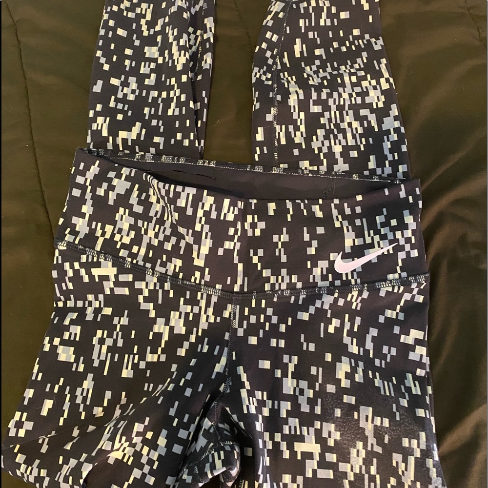Nike dri-fit leggings